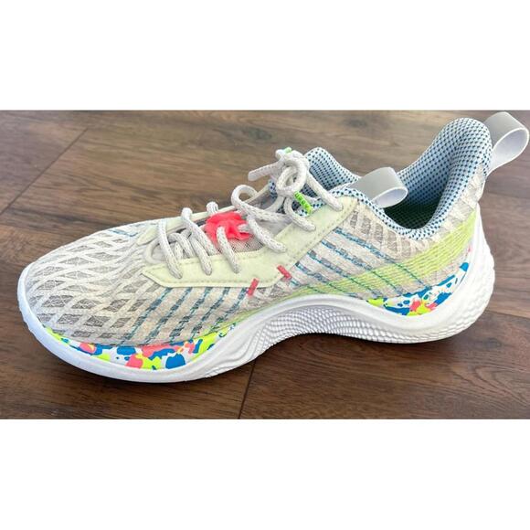 Men’s Under Armour Steph Curry 9.5 Splash Party Basketball Shoes Glow In Dark - Picture 3 of 15